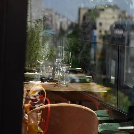 Heart 10 Cupole Apartment Bukarest