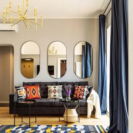 Heart 10 Cupole Apartment