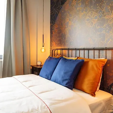 Heart 10 Cupole Apartment Bukarest