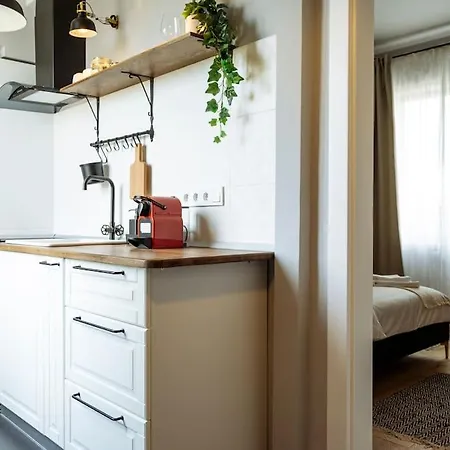 Apartment Heart 10 Cupole