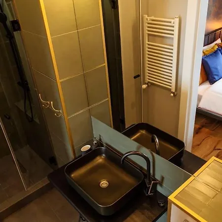 Heart 10 Cupole Apartment Bukarest