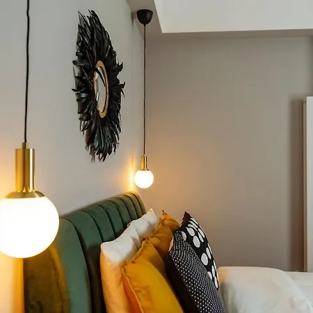 Heart 10 Cupole Apartament Bucureşti